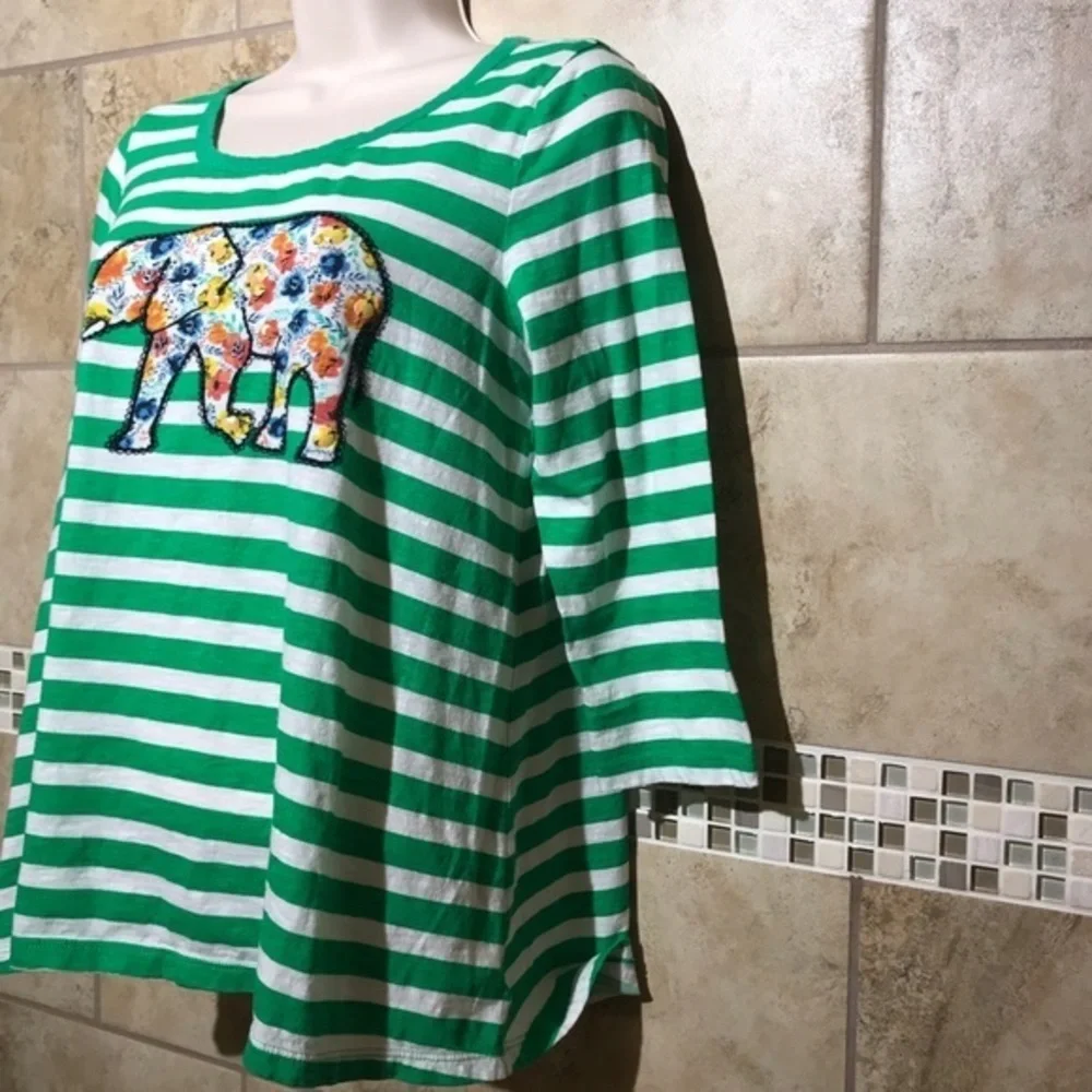 Crown & Ivy Striped Elephant Tee M